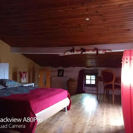 Le Four A Pain Volvic