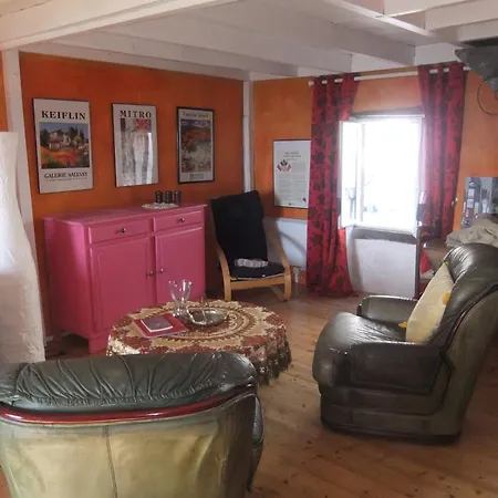 Le Four A Pain Σπίτι διακοπών Volvic