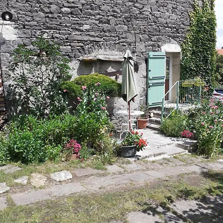 Le Four A Pain Ferienhaus Volvic